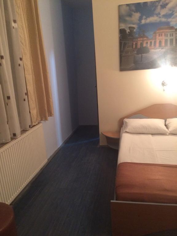 Pensiunea Casa Raul Kolozsvár Kültér fotó